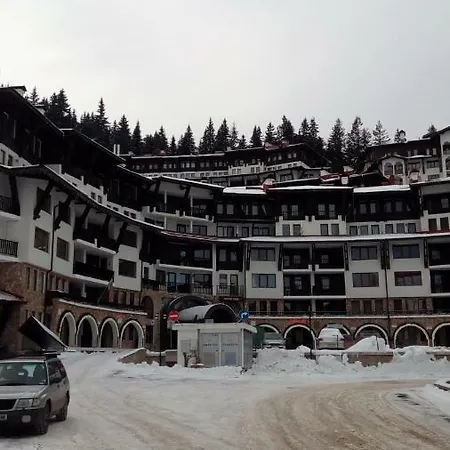 Grand Monastery - Rossa Apartment